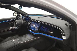 Mercedes E300 bild 11