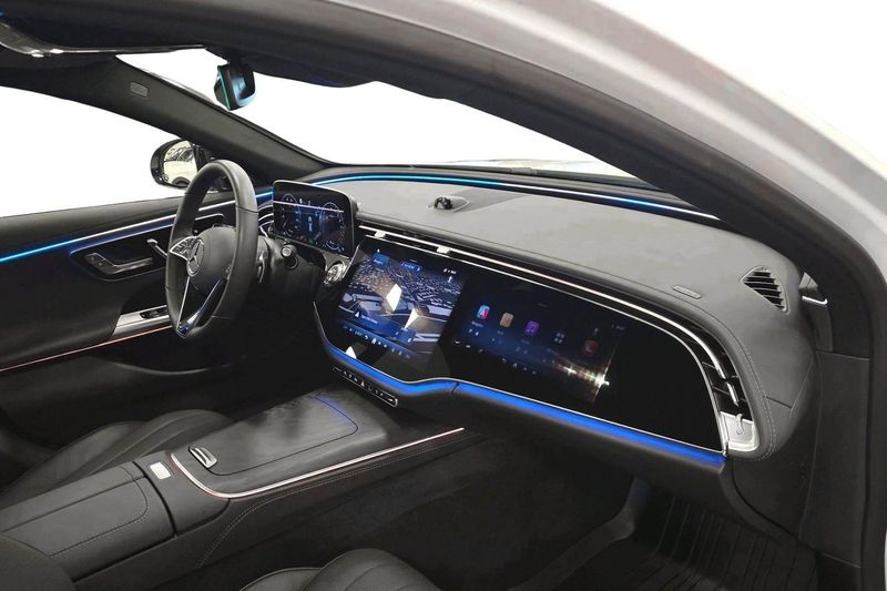 Mercedes E300 bild 11