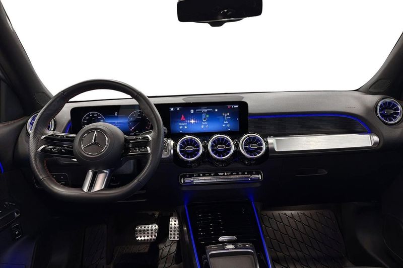 Mercedes GLB200 bild 9