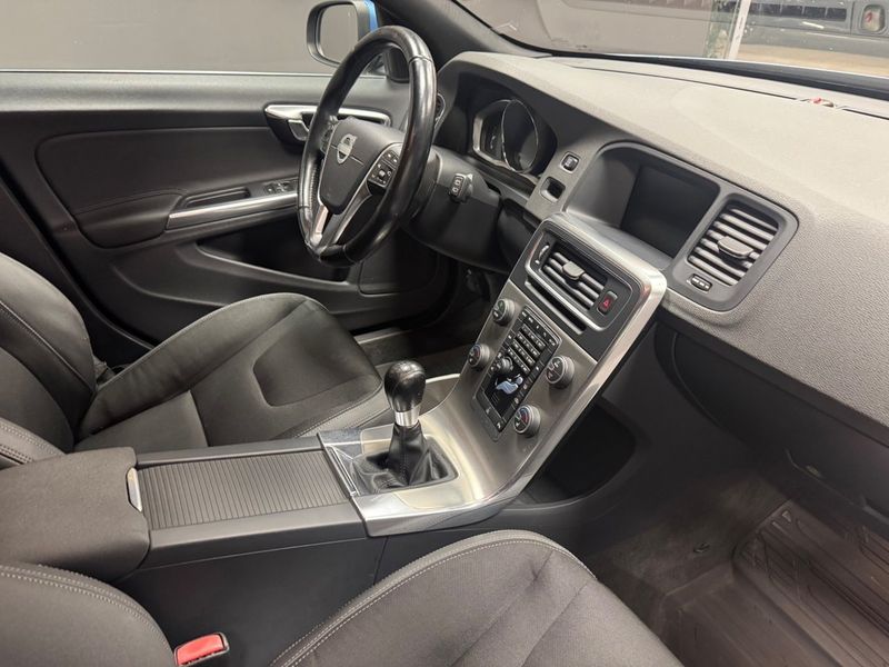Volvo V60 bild 7