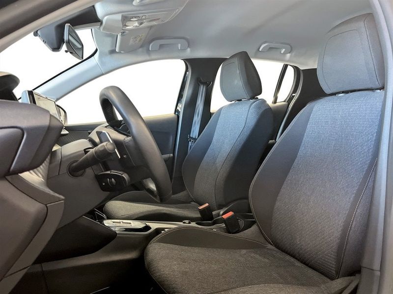 Peugeot 208 bild 6