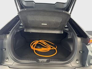 Toyota C-HR+ bild 15