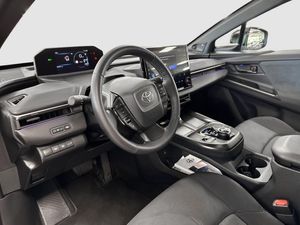 Toyota C-HR+ bild 6