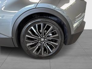 Toyota C-HR+ bild 11