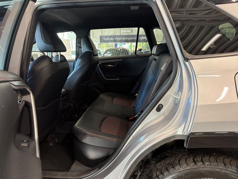 Toyota RAV4 bild 10
