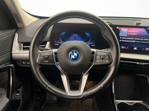 BMW X1 bild 15
