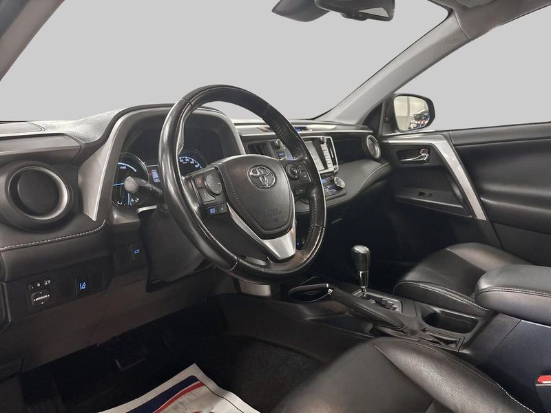 Toyota RAV4 bild 13
