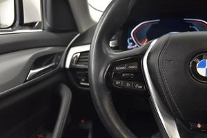 BMW 520 bild 10