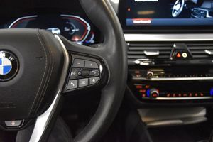 BMW 520 bild 11