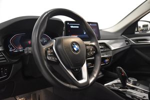 BMW 520 bild 8