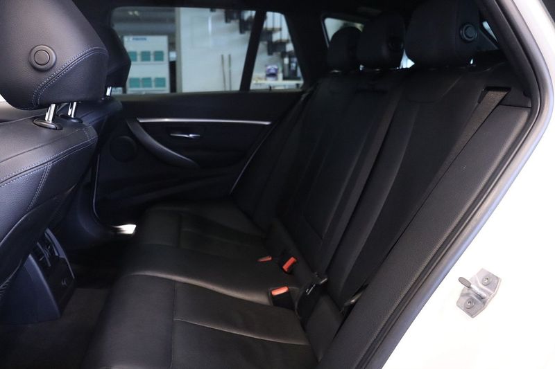 BMW 320 bild 13