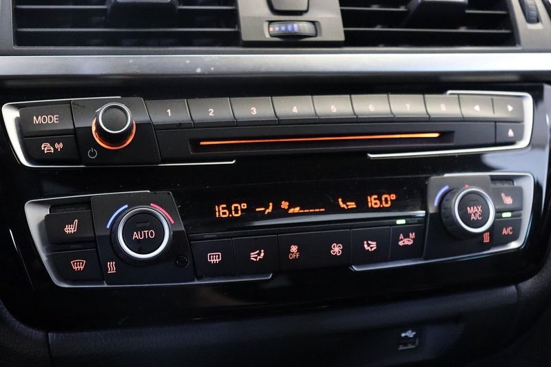 BMW 320 bild 16
