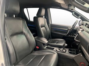 Toyota Hilux bild 32