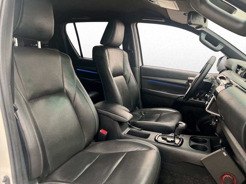 Toyota Hilux bild 32