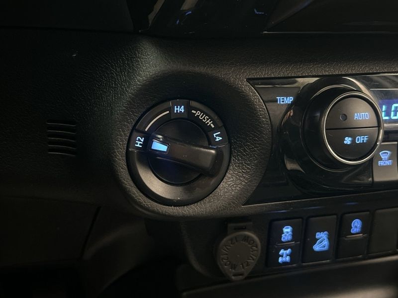 Toyota Hilux bild 28