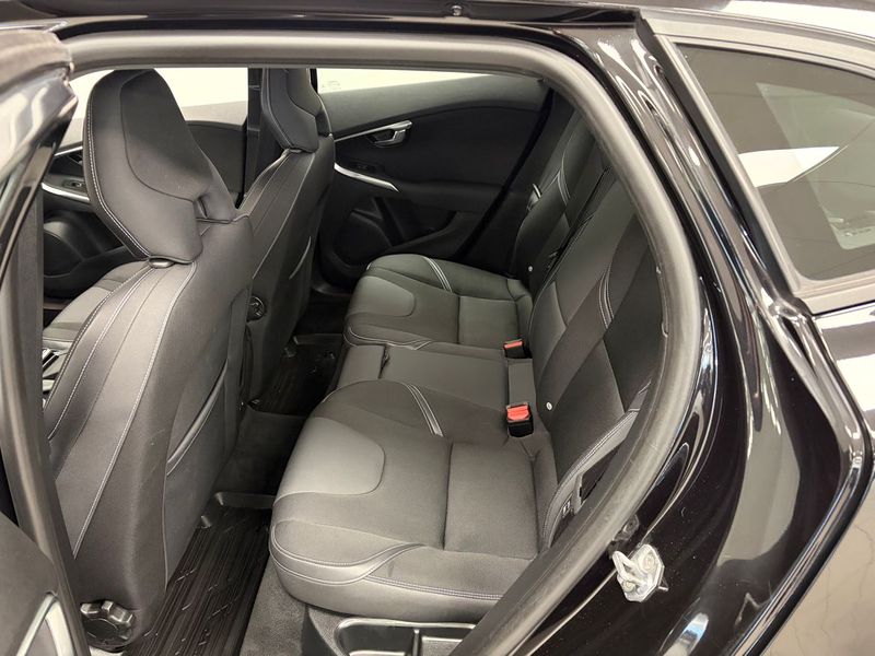 Volvo V40 bild 16