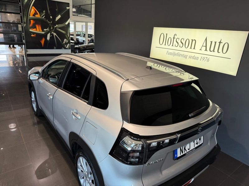Suzuki S-CROSS bild 5