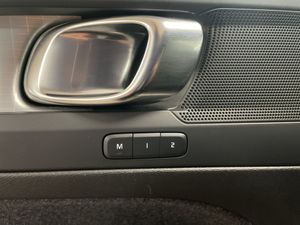 Volvo XC40 bild 14