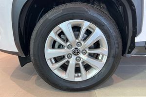 Toyota Yaris Cross bild 17