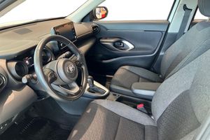 Toyota Yaris Cross bild 14