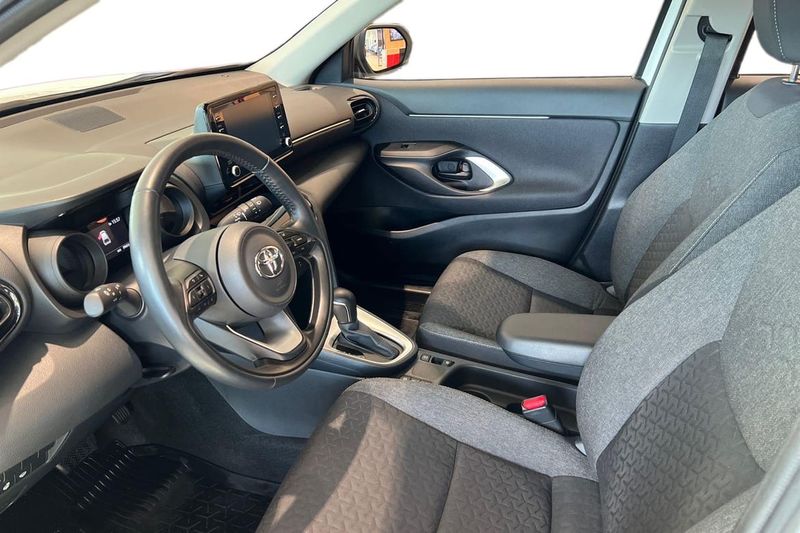 Toyota Yaris Cross bild 14
