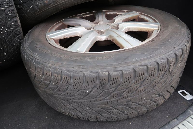 Toyota Avensis bild 6