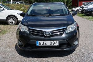 Toyota Avensis bild 2