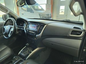Mitsubishi L200 bild 8
