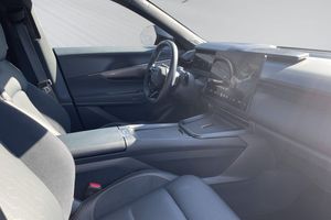 Lynk & Co 08 bild 10