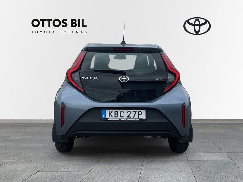 Toyota Aygo X bild 5