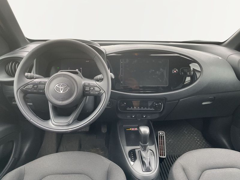 Toyota Aygo X bild 9