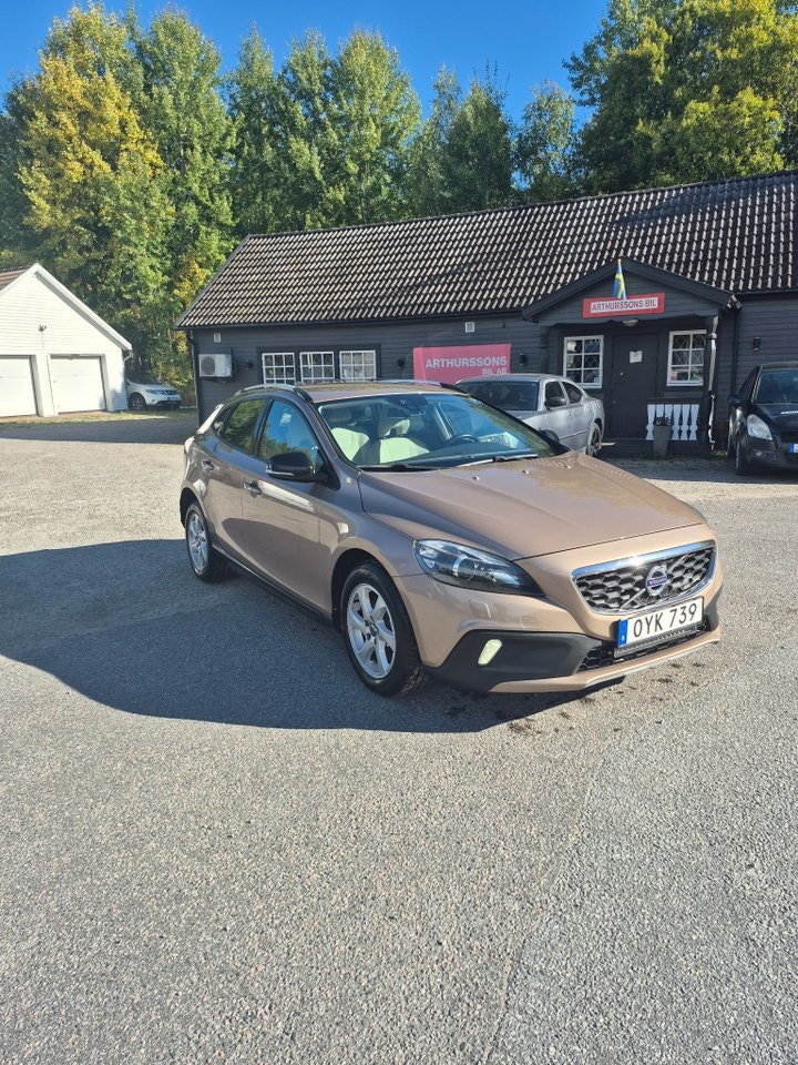 Volvo V40