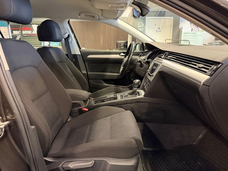 Volkswagen Passat bild 19