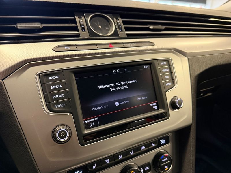 Volkswagen Passat bild 13