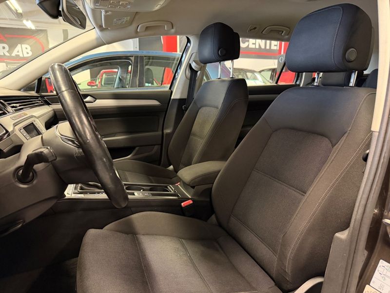 Volkswagen Passat bild 16
