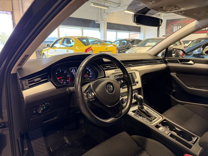 Volkswagen Passat bild 11