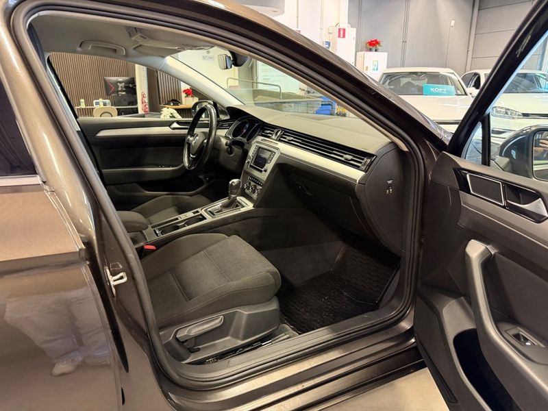 Volkswagen Passat bild 17