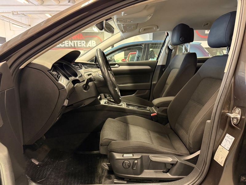 Volkswagen Passat bild 10