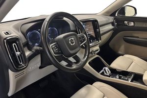 Volvo XC40 bild 8