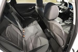 Hyundai i30 bild 8
