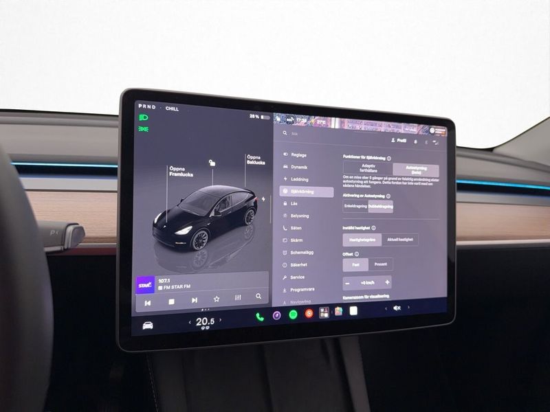 Tesla Model Y bild 18