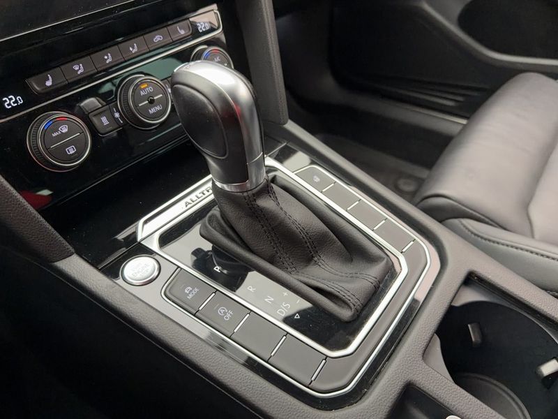 Volkswagen Passat bild 26