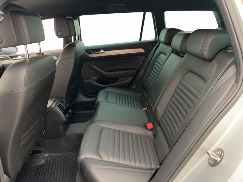 Volkswagen Passat bild 30