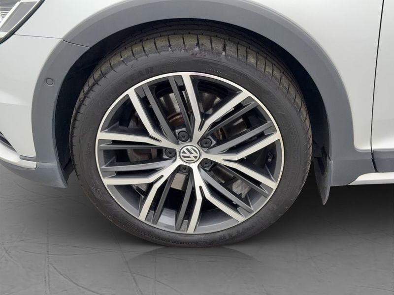 Volkswagen Passat bild 34