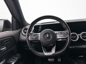 Mercedes EQB300 bild 15