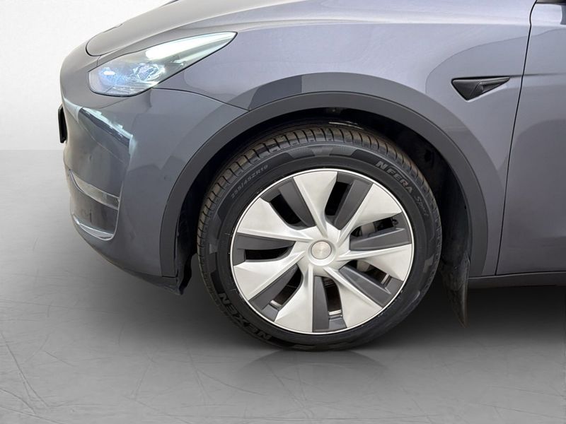 Tesla Model Y bild 29