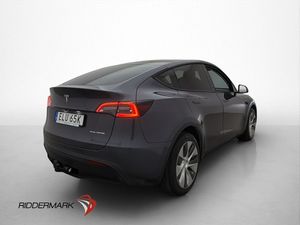 Tesla Model Y bild 8