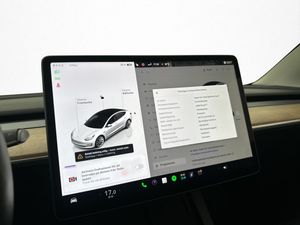 Tesla Model 3 bild 19