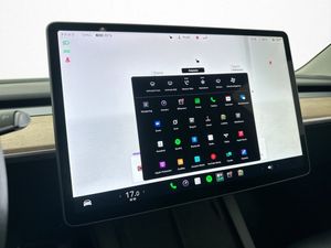 Tesla Model 3 bild 20