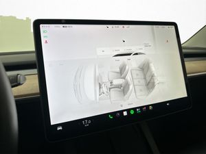 Tesla Model 3 bild 22